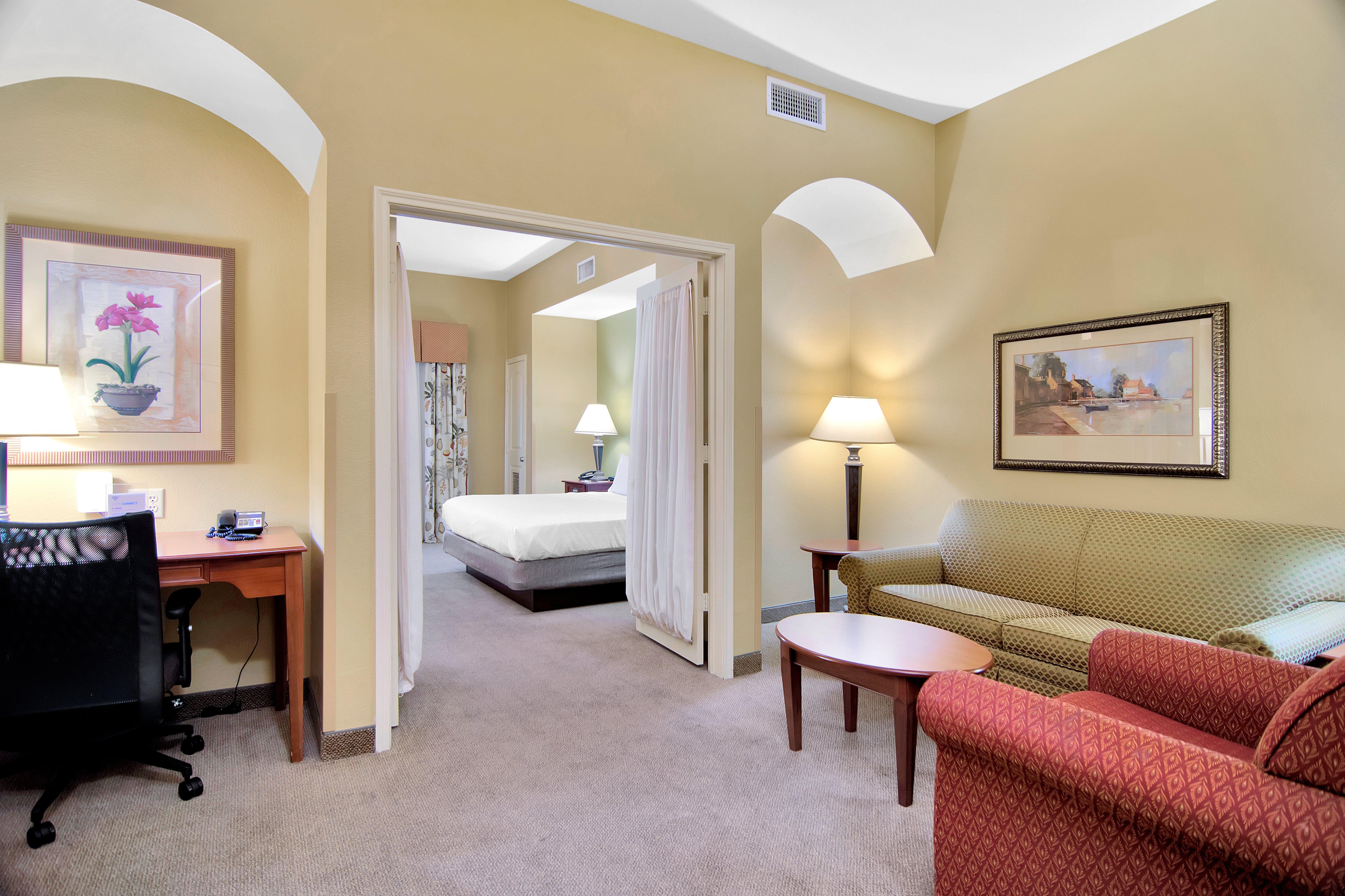 Holiday Inn Express Hotel & Suites Dfw West - Hurst By Ihg Exterior photo