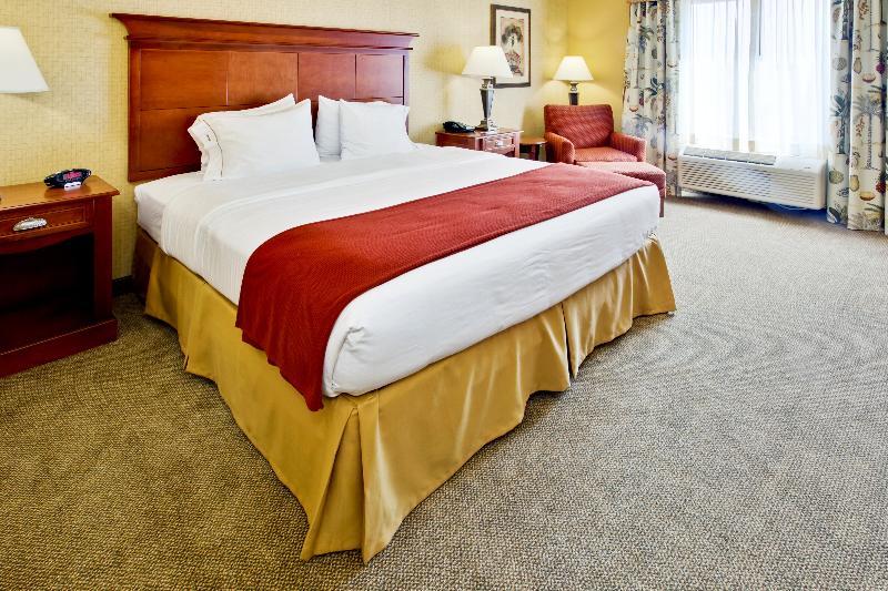 Holiday Inn Express Hotel & Suites Dfw West - Hurst By Ihg Exterior photo